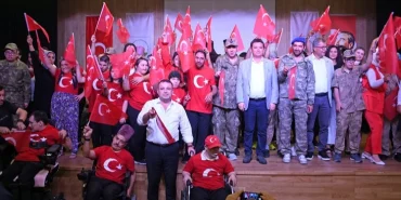 Engelli bireylerden Bursa Osmangazi’de 30 Ağustos Zafer Bayramı kutlaması