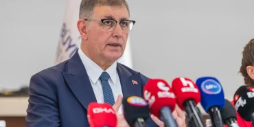 İzmir Büyükşehir'den gözaltı açıklaması: Soruşturma re'sen başlatıldı